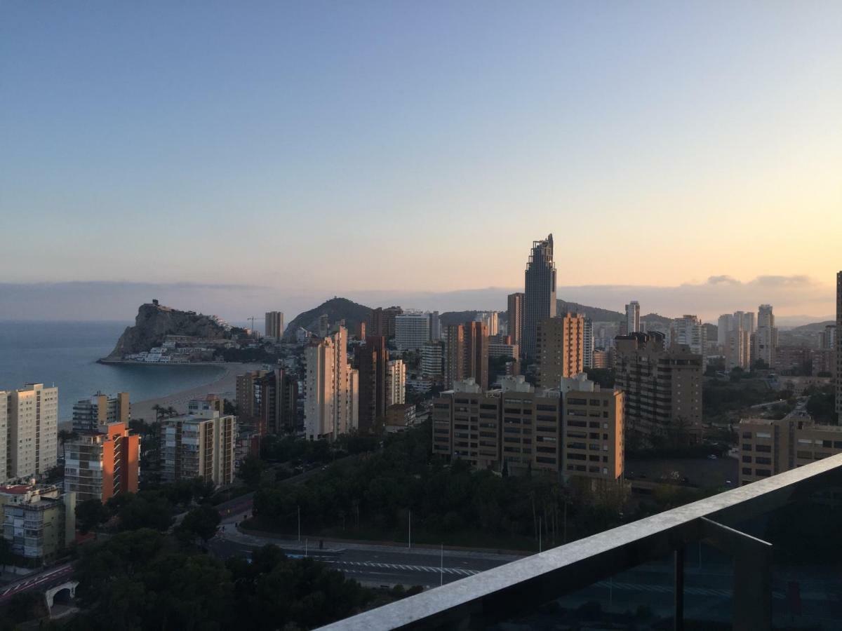 Sunset Drive Apartment เบนิดอร์ม ภายนอก รูปภาพ