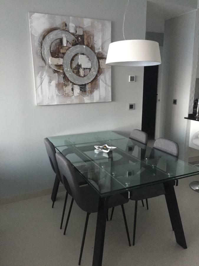 Sunset Drive Apartment เบนิดอร์ม ภายนอก รูปภาพ